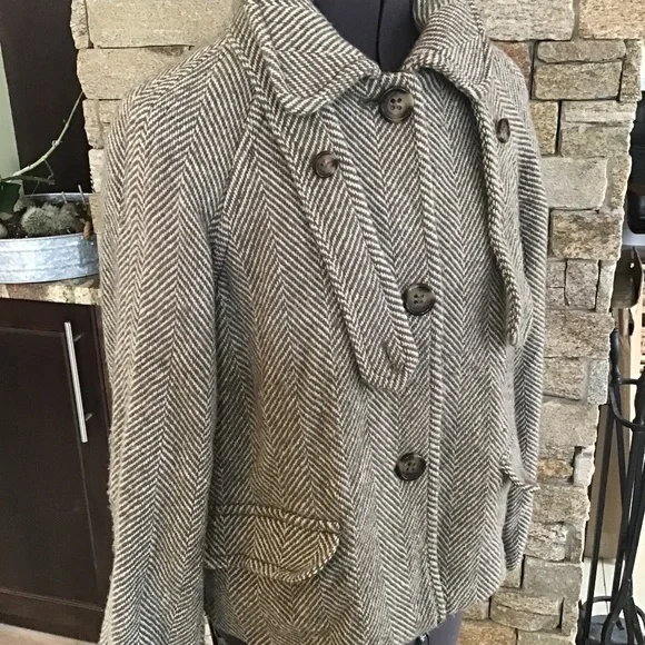 Cropped Jacket - Picture 4 of 7